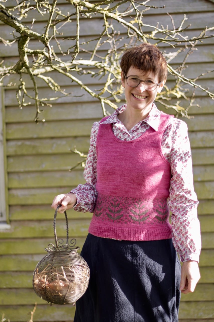 Hedgerow Harvest Vest - Image 3