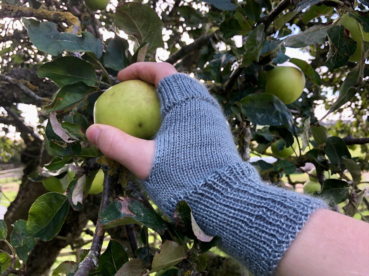 Whistlebare hand cranked mohair mitts